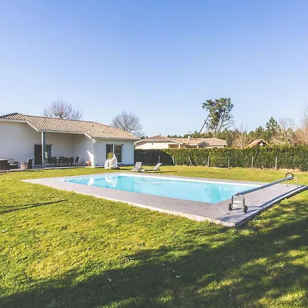 Villa Magnifique Pour 10 Personnes A En Born