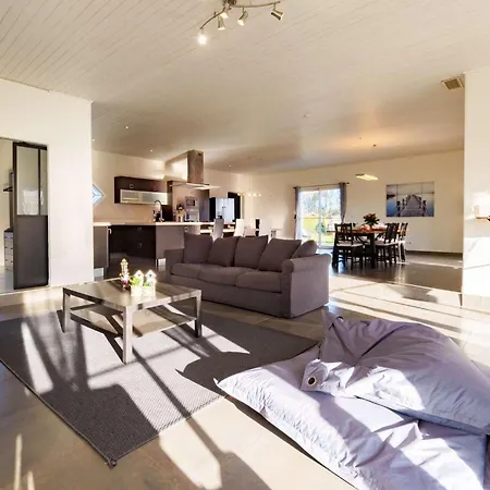 Villa Magnifique Pour 10 Personnes A En Born *